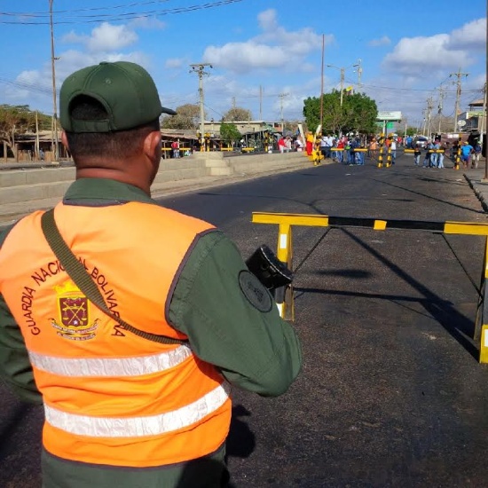 Arias Cardenas: Cierre de frontera nos ahorra 4 millones de dólares diarios en gasolina