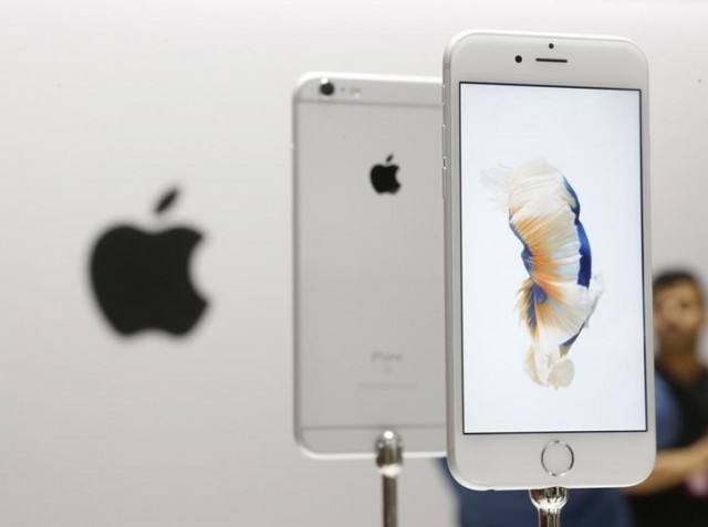 Apple pronostica que las ventas de nuevos iPhone batirán récord de 2014