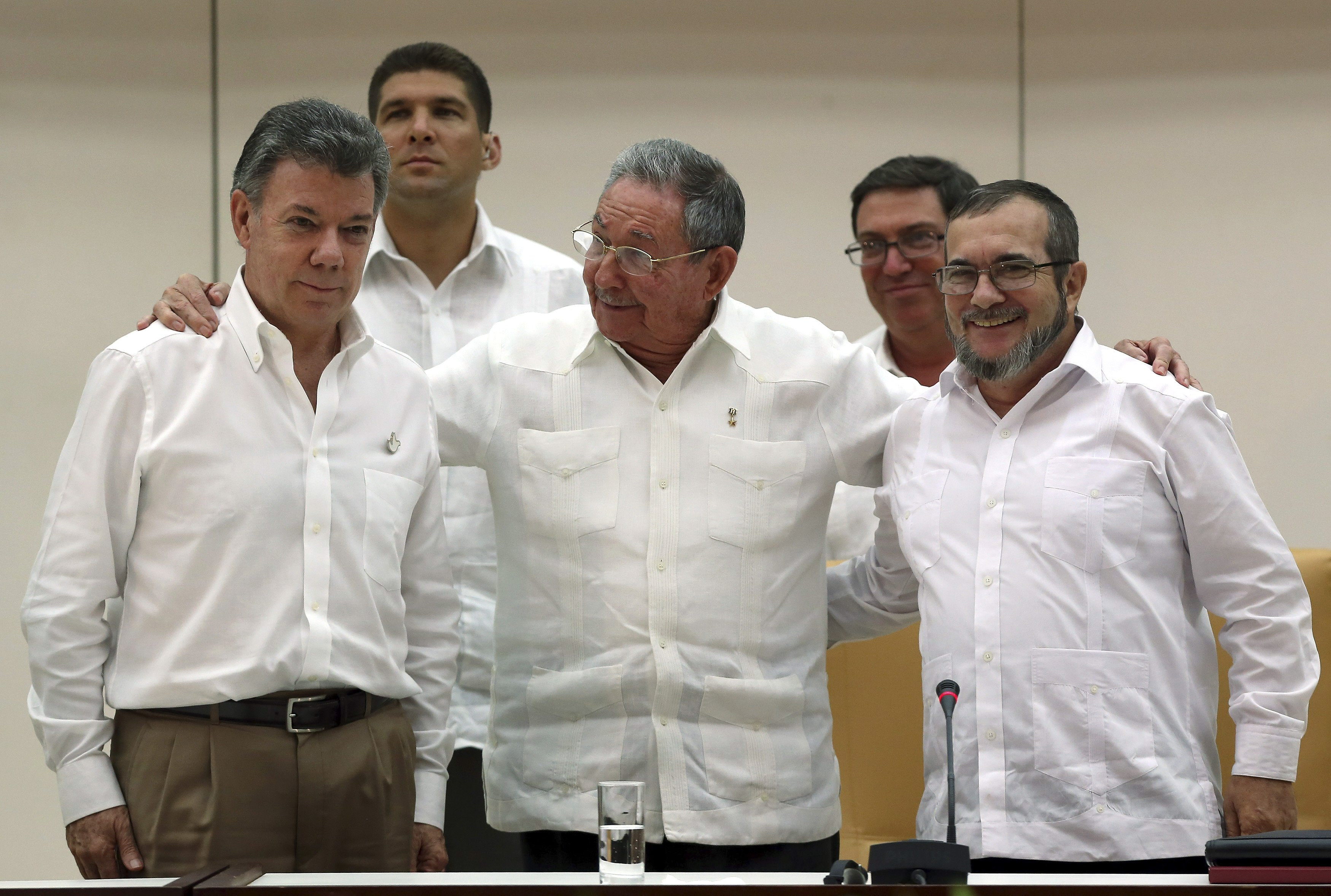 Santos tras reunión con Las FARC: La paz es posible y está más cerca que nunca