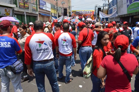 Ausencia de principales dirigentes chavistas hizo deslucir simulacro de unidad del Psuv Bolívar