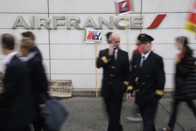   AFP PHOTO / KENZO TRIBOUILLARD