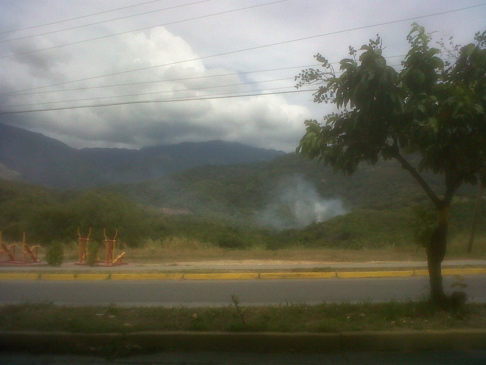 Vecinos de Guatire denuncian invasiones e incremento de inseguridad (Fotos)