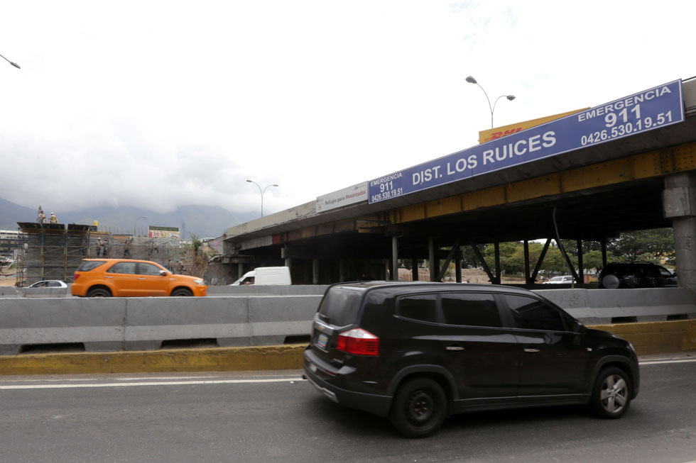 Este sábado activarán perímetro de seguridad para demolición del puente Los Ruices