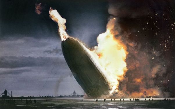 Foto: Explosion del dirigible LZ 129 Hindenburg en 1937  / gizmodo.com