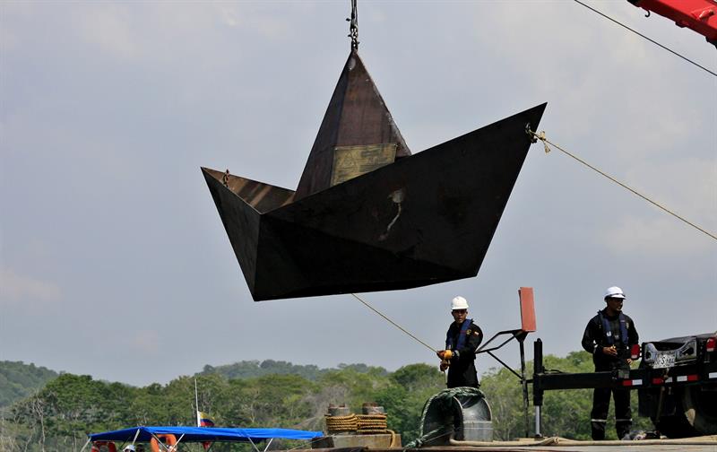 Armada de Colombia inaugura parque temático de buceo en Cartagena