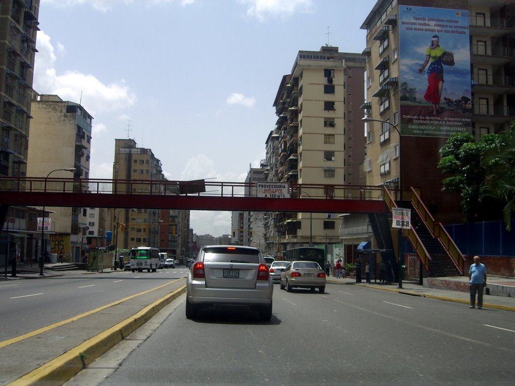 Tiroteo en la avenida Panteón dejó dos muertos y tres heridos