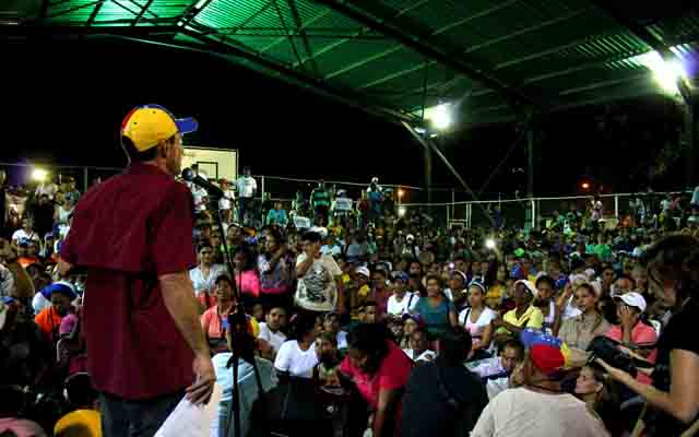 capriles (2)