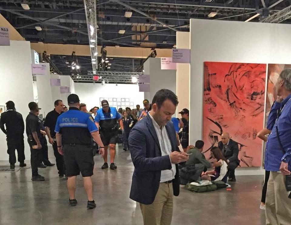 Apuñalaron a una mujer en el Art Basel de Miami Beach