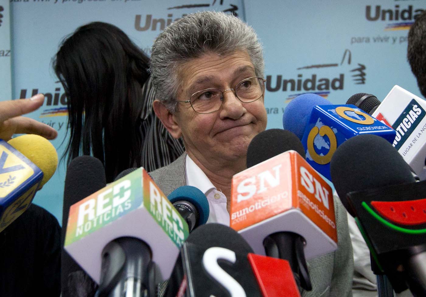 Llegando y mandando: este fue el primer regaño de Ramos Allup como presidente de la AN (video)