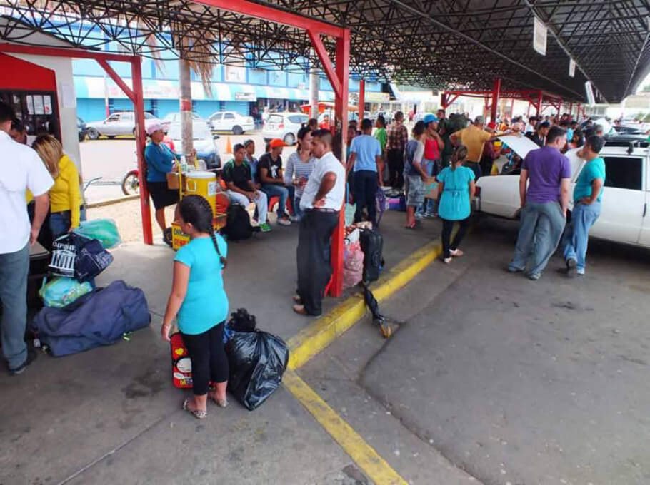 En Anaco continúan sin vender pasajes para centro y occidente