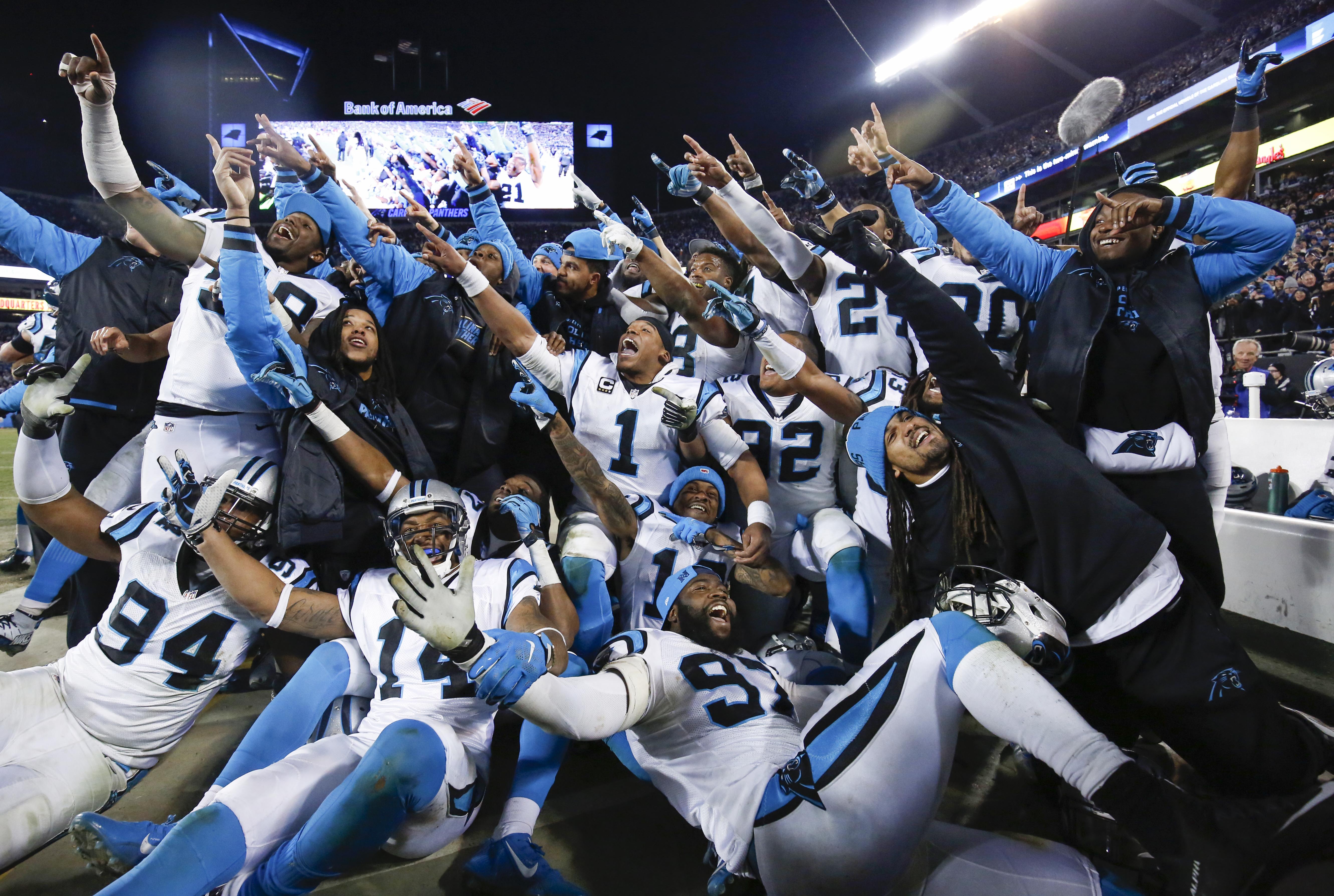 Carolina y Denver jugarán la final del Superbowl 2016 de fútbol americano