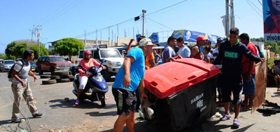 Piratas azotan a pescadores en Margarita