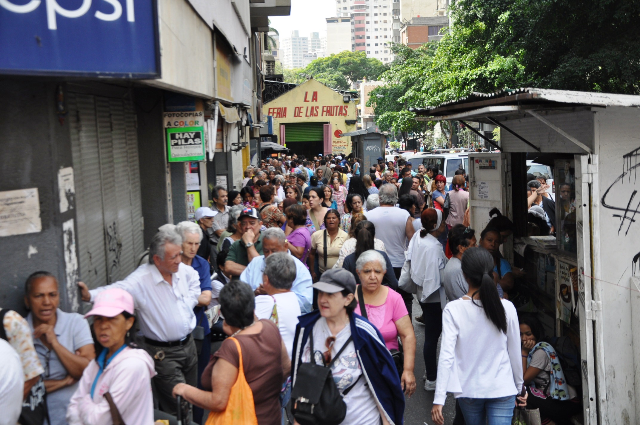 Dos terceras partes de las familias venezolanas no tienen para cubrir consumo de alimentos