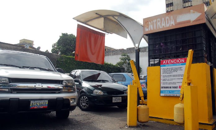 Estacionamientos en Lara se verían obligados a cerrar por pérdidas