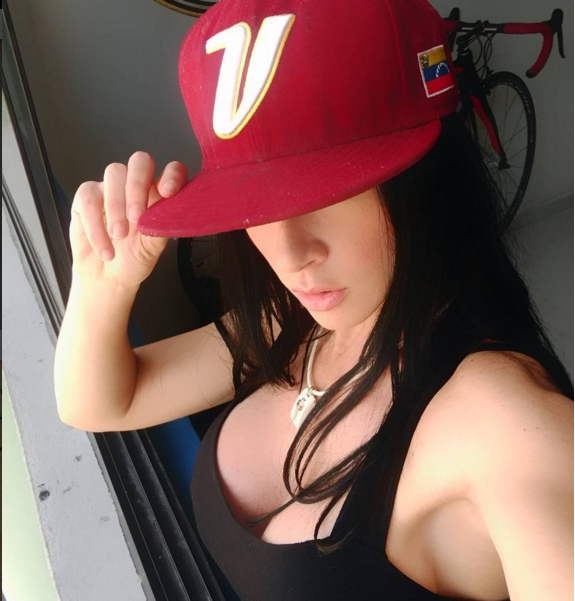 Diosa Canales y su traje de “garota tricolor” te van a hacer amar cada día más a Venezuela