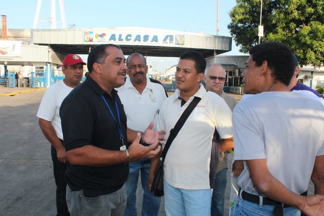 Trabajadores de Alcasa denuncian alimentos descompuestos en los comedores