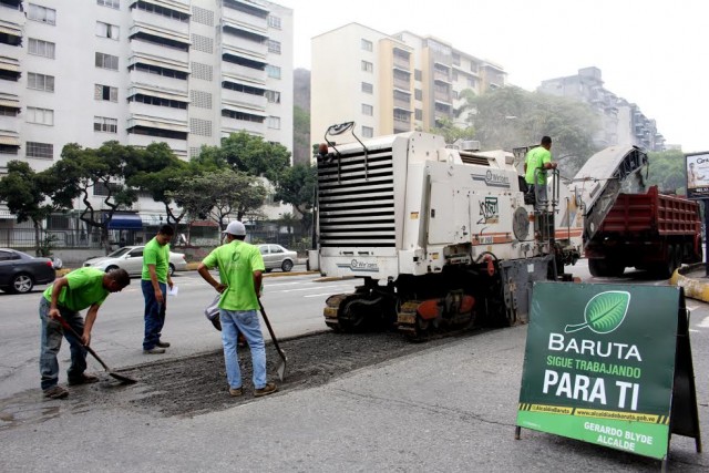 Alcalde Blyde inició Plan de Asfaltado Baruta 2016 (Fotos)