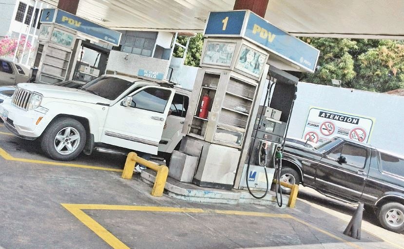 En Maracaibo se hacen pasar por policías para robar camionetas de lujo