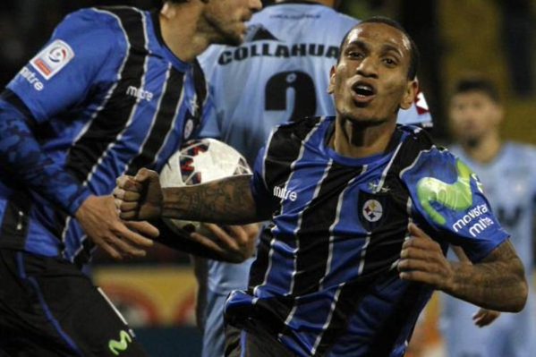 Rómulo Otero sacudió las redes con un golazo ante Universidad de Chile (Video)