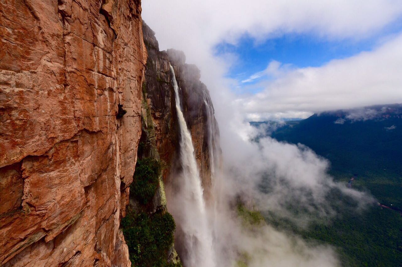 ¡Como en una película! Estas imágenes del Salto Ángel te dejarán sin aliento (Fotos)