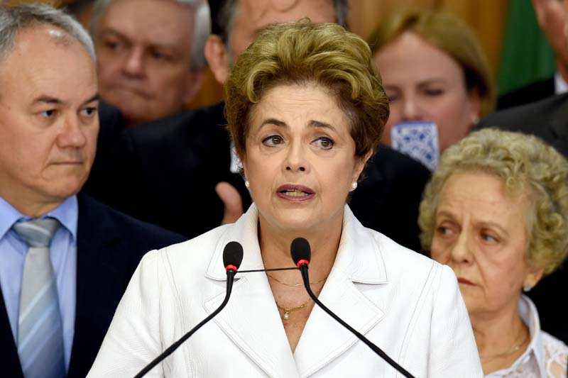 Piden al Supremo de Brasil que prohíba a Rousseff participar en política