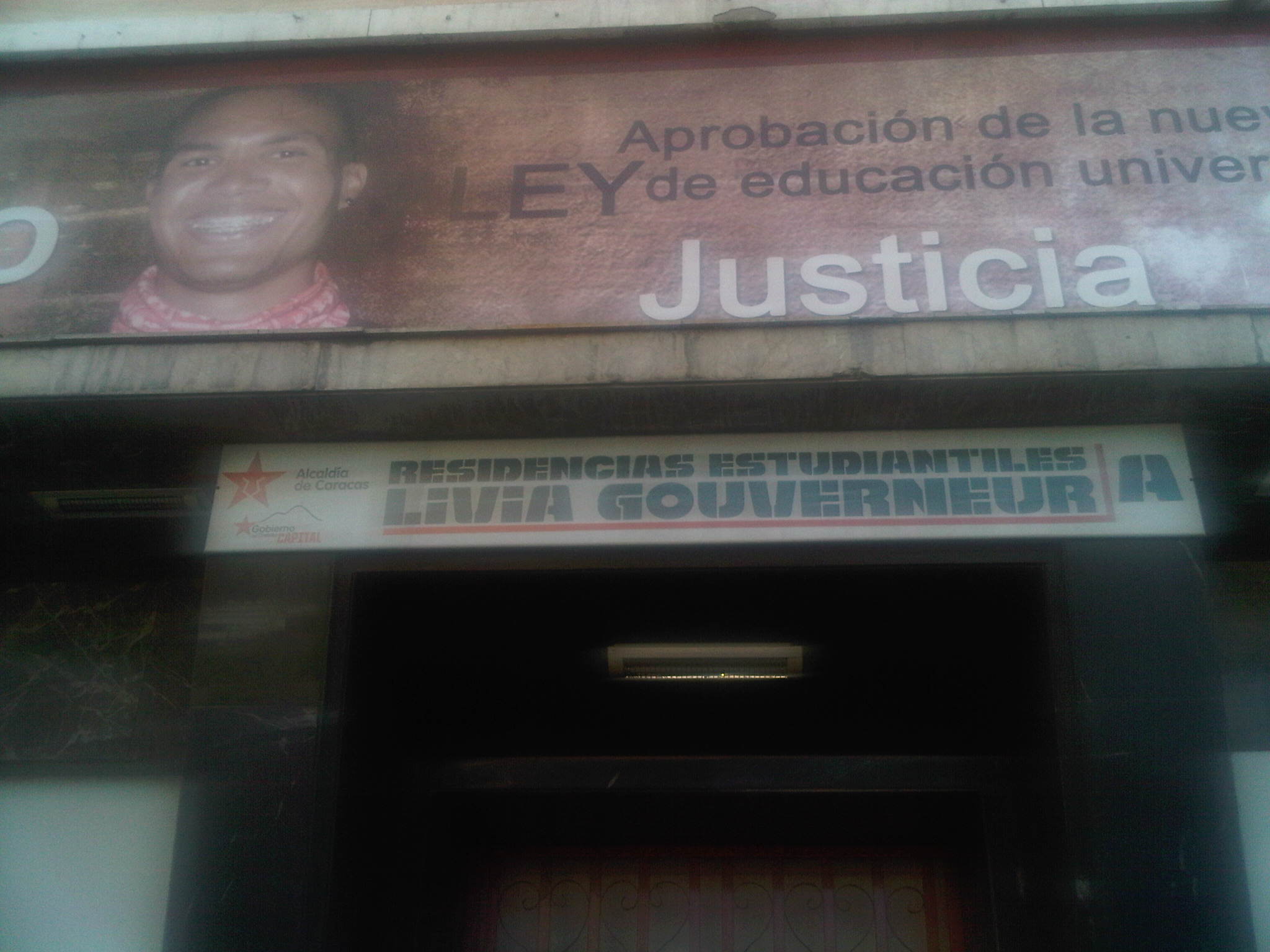 Revelan inhumanas y denigrantes condiciones de residencia estudiantil Livia Gouverneur (FOTOS)