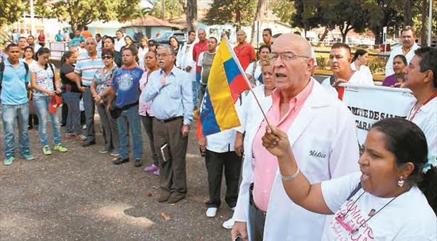 Empleados de la salud exigirán en la calle discusión de contratación colectiva