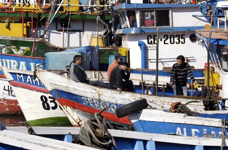 Estiman que marea roja en Chile estaría en retirada