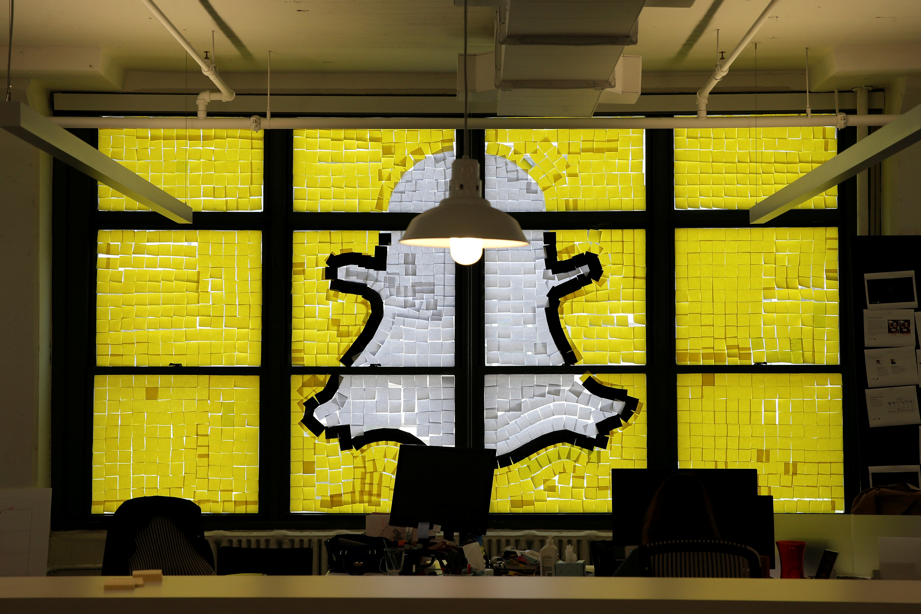 Snapchat supera a Twitter en usuarios diarios