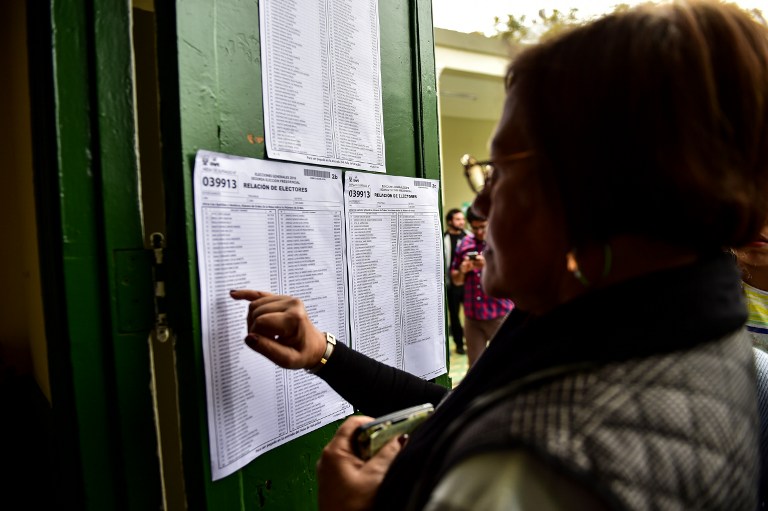 Boletín con 97,57% de las actas procesadas posiciona a Kuczynski 0,33% delante de Fujimori