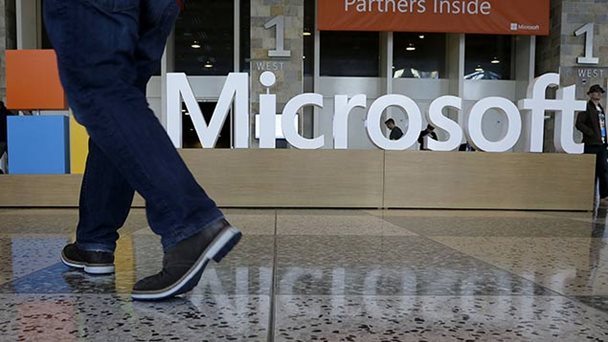 Microsoft cierra la compra de LinkedIn por 26.200 millones de dólares