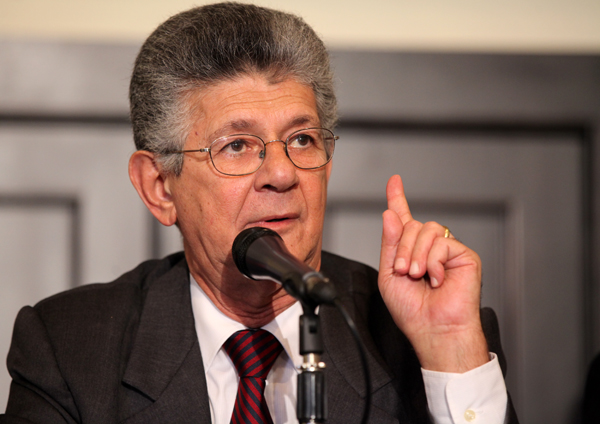 Ramos Allup denuncia intento de hackeo en su cuenta en Twitter