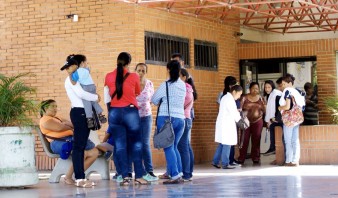 En Barcelona denuncian que yelcos chinos afectan salud de pacientes oncológicos