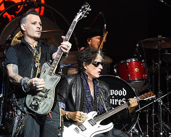 En VIDEO: Así fue el colapso de Joe Perry durante un concierto