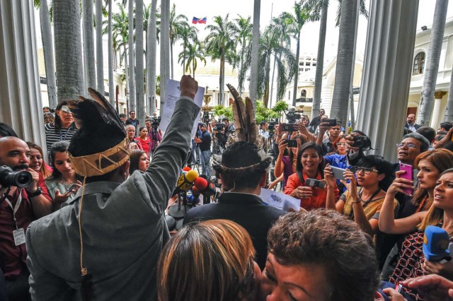 Los diputados indígenas se reincorporaron este jueves (Foto AFP)