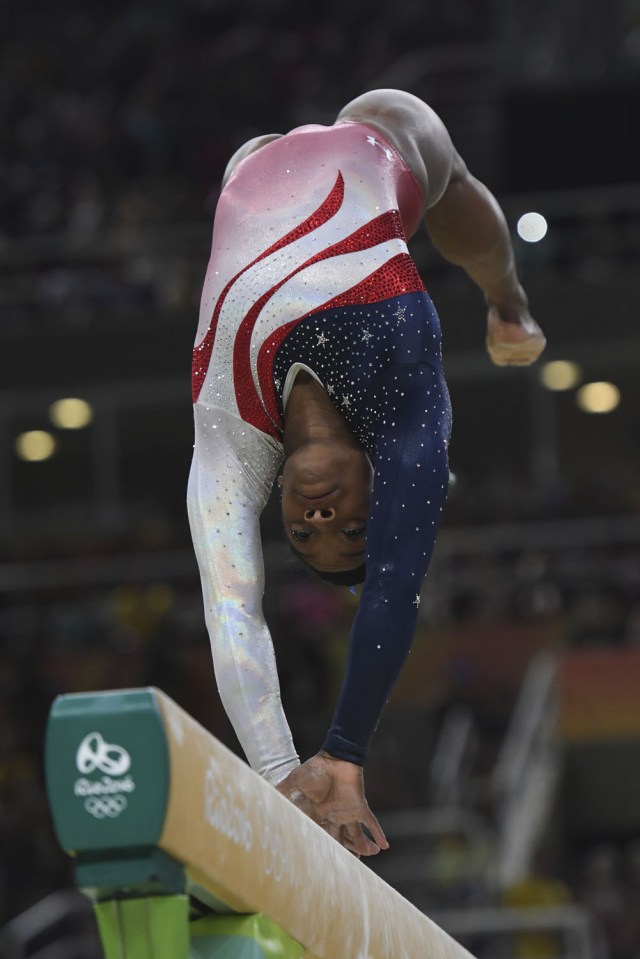 SimoneBiles (12)