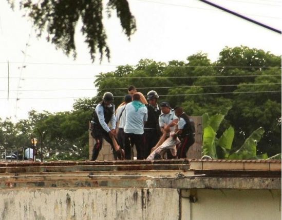 El fallecido era un hombre de 46 años detenido por el delito de robo, secuestro y extorsión