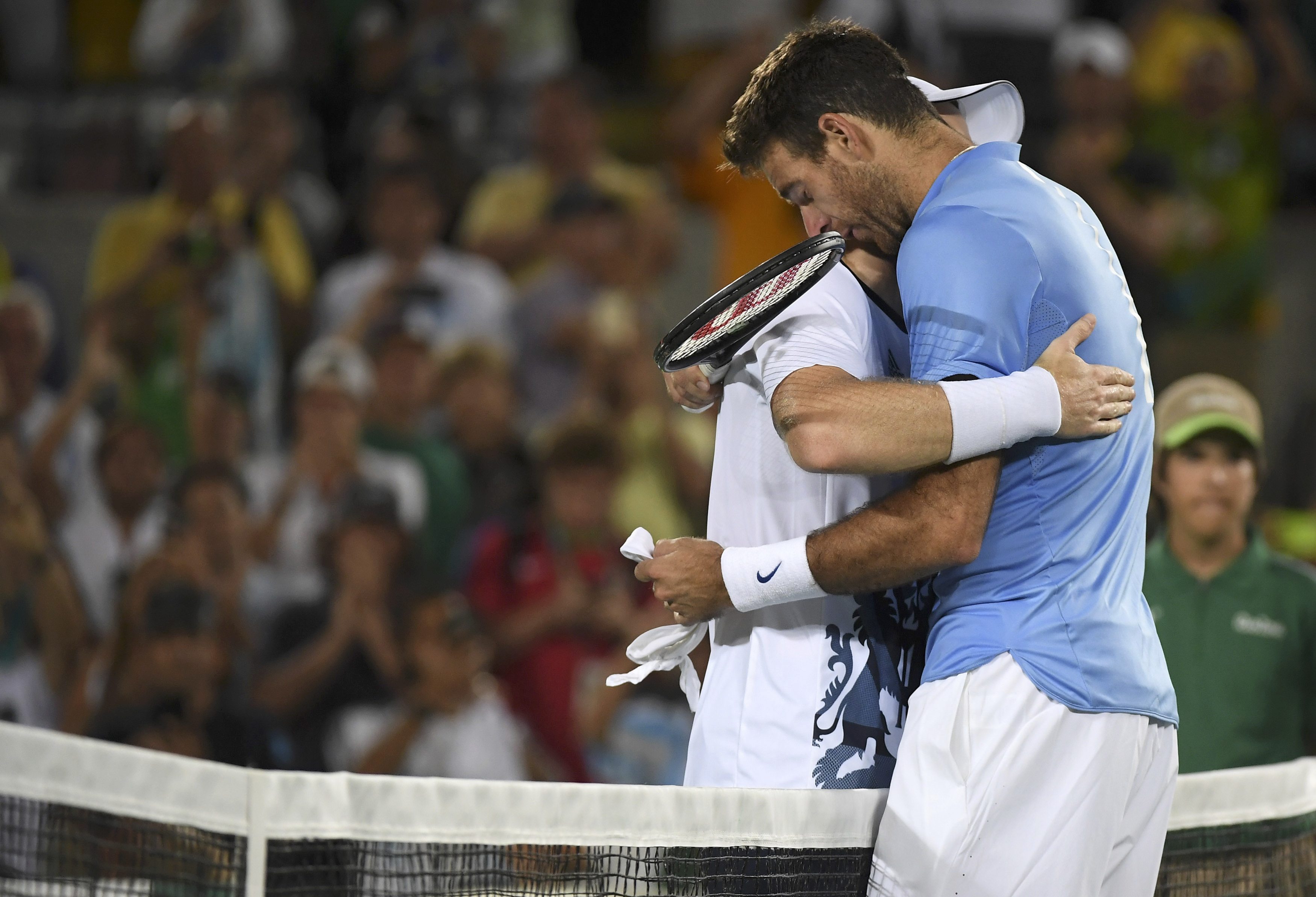 Murray gana a Del Potro en final por el oro olímpico de tenis en Río 2016