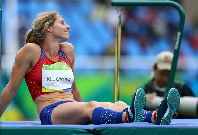 2016 Rio Olympics - Athletics - Women's Heptathlon High Jump - Groups - Olympic Stadium - Rio de Janeiro, Brazil - 12/08/2016. Eliska Klucinova (CZE) of Czech Republic competes. REUTERS/Ivan Alvarado FOR EDITORIAL USE ONLY. NOT FOR SALE FOR MARKETING OR ADVERTISING CAMPAIGNS.