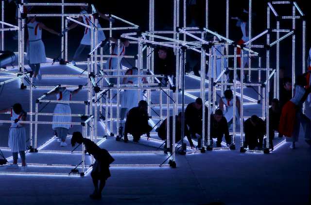 2016 Rio Olympics - Closing ceremony - Maracana - Rio de Janeiro, Brazil - 21/08/2016. Performers take part in the closing ceremony. REUTERS/Vasily Fedosenko FOR EDITORIAL USE ONLY. NOT FOR SALE FOR MARKETING OR ADVERTISING CAMPAIGNS.