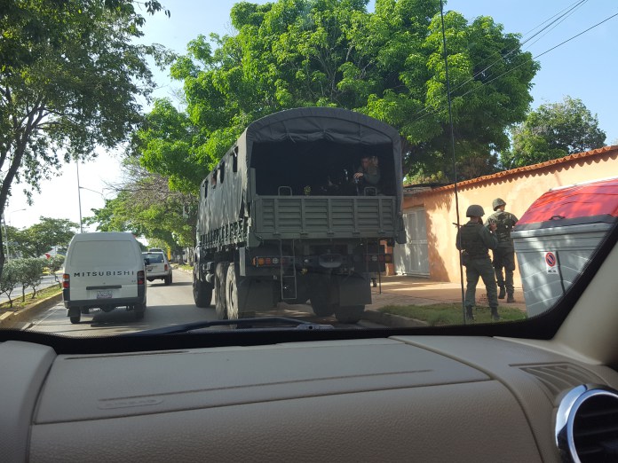 Así es el despliegue de seguridad entre Porlamar y el aeropuerto de Margarita por cumbre Mnoal (fotos)