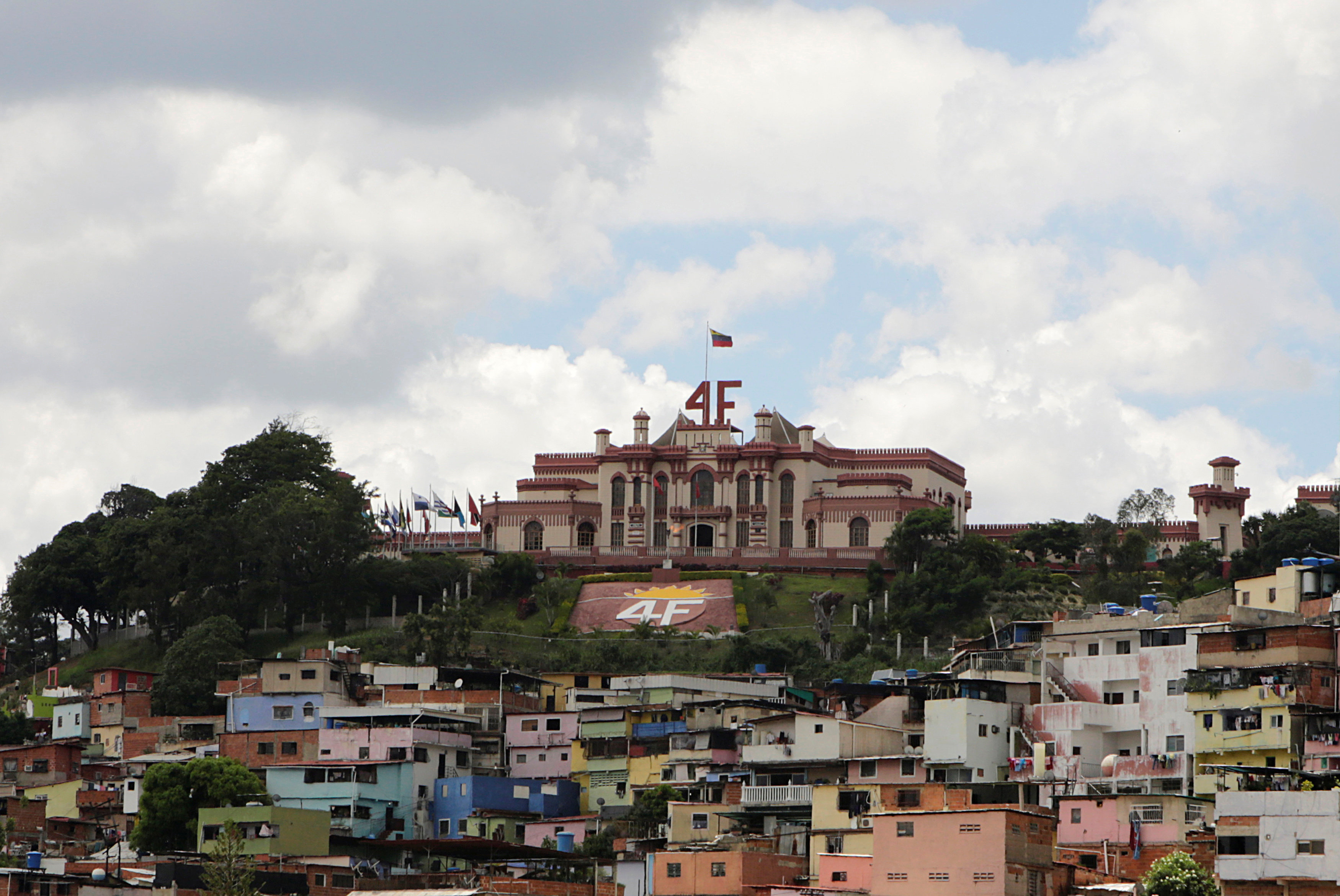 #SeHablaMalDeChávez es tendencia en Twitter