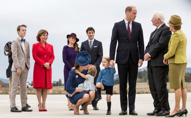 2016-09-25T004150Z_1404856397_S1AEUDFVSOAA_RTRMADP_3_BRITAIN-ROYALS-CANADA