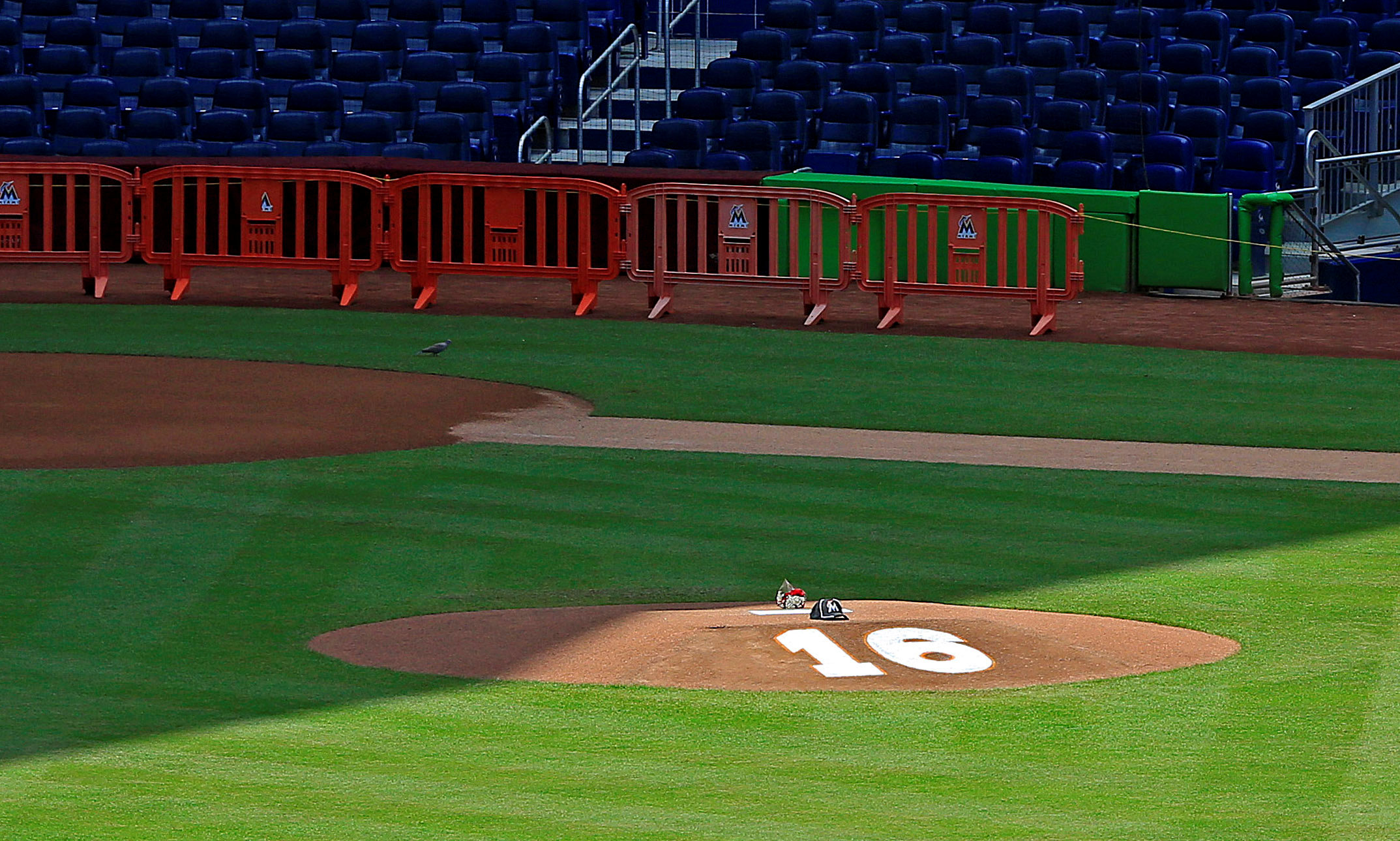 Marlins suspenden juego por el fallecimiento de José Fernández