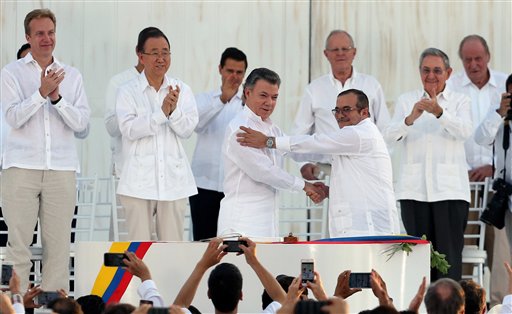 Santos y  Timochemko, entre los favoritos para recibir el premio Nobel de la Paz