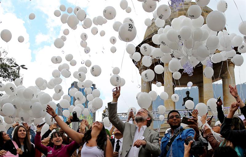 Colombianos en Nueva Zelanda, los primeros en votar en plebiscito de la paz