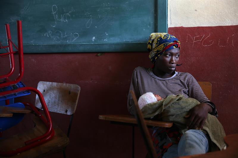 Miles de haitianos permanecen en albergues con escasa ayuda