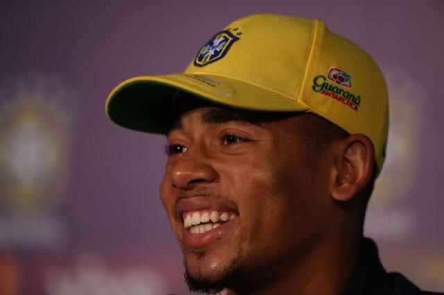  Gabriel Jesus de Brasil durante conferencia de prensa hoy, sábado 8 de octubre de 2016, el estadio Arena das Dunas en la ciudad de Natal (Brasil), con vistas al partido contra Venezuela por las eliminatoria del mundial de Rusia 2018. EFE