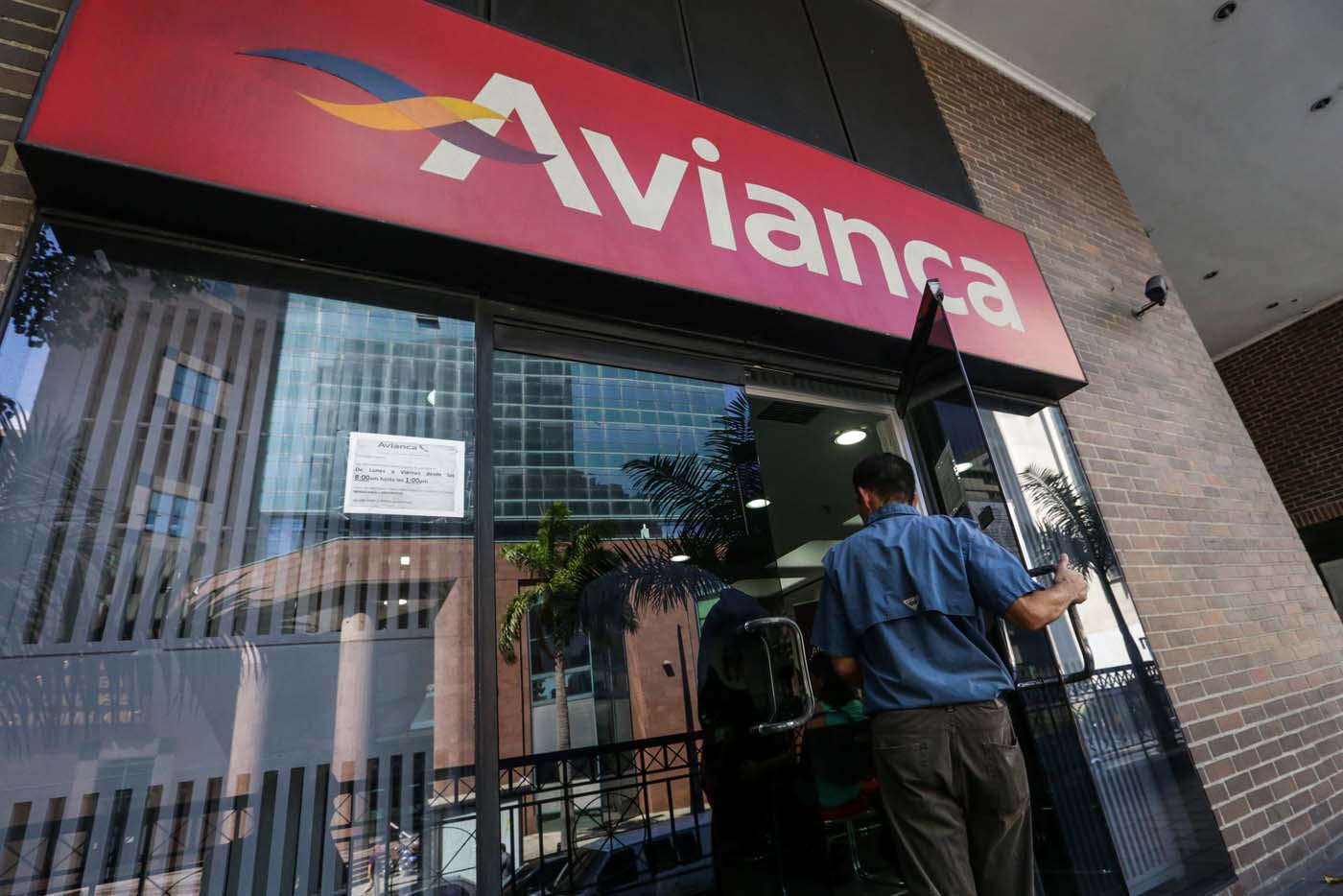 Alfonso Teran emite comunicado tras incidente con Avianca