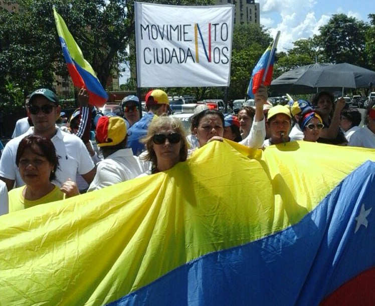 “Gobernador de Bolívar maneja los tribunales a su antojo”